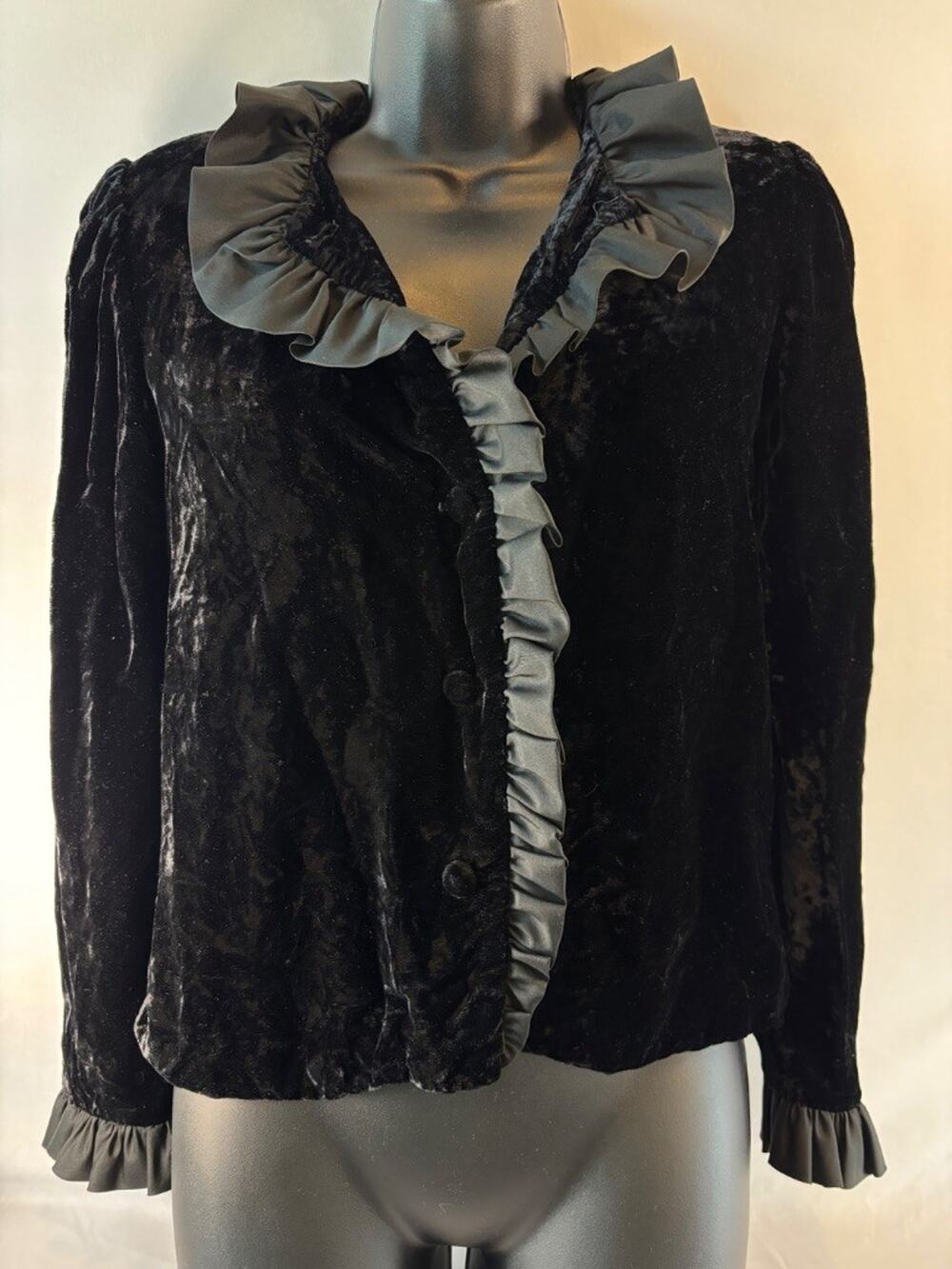 Miss Bergdorf Goodman VTG Black Crushed Velvet Ruffle Blouse Victorian Top S/M